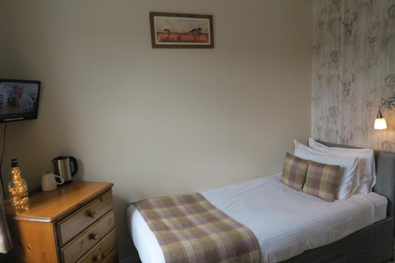 Ben Loyal Hotel Тонґ Екстер'єр фото